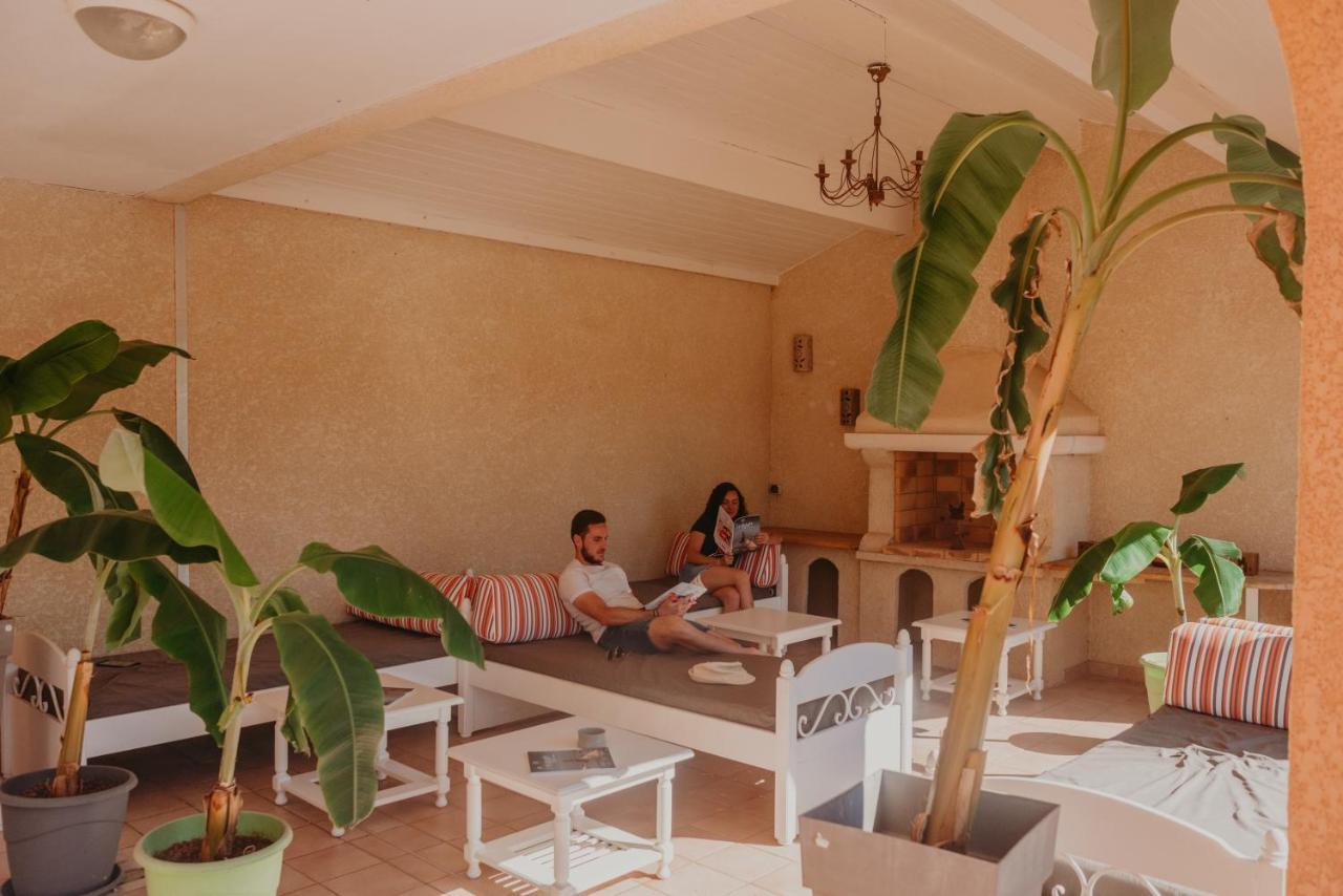 Residence L'Oustal Des Mers Груиссан Экстерьер фото
